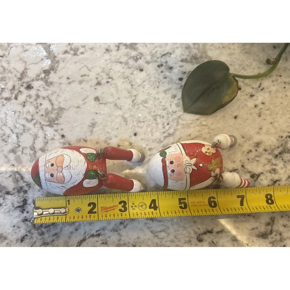 Folk Art Hand Painted Wood Santa And Mrs. Claus Egg Shelf Sitter Christmas Decor
